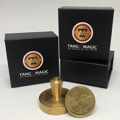 50 cents Euro Thru Hand by Tango - Trick (E0057)